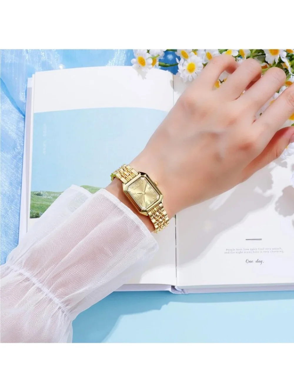 Women's Full Gold Vintage Roman/Arabic Numeral Dial Alloy Bracelet Quartz Watch